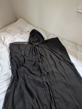 Romwe Costume Cloak